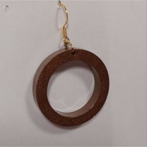 5/$50 Brown circle resin earrings